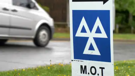 Top 10 most common MOT failures