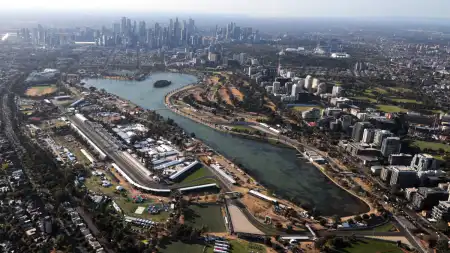 Top 10 fan experiences & travel tips Australian GP 2026