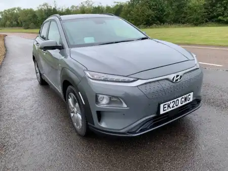 Hyundai Kona Electric Premium SE (2018 - ) Review