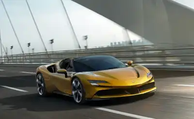 Ferrari SF90 Spider: 1,000 HP, 211 MPH, £415,000