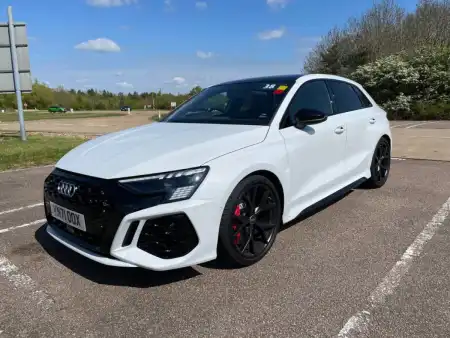 Audi RS 3 Sportback quattro Launch Edition (2021 - 2022)