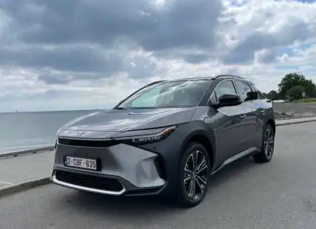 Toyota bZ4X (2021 - )