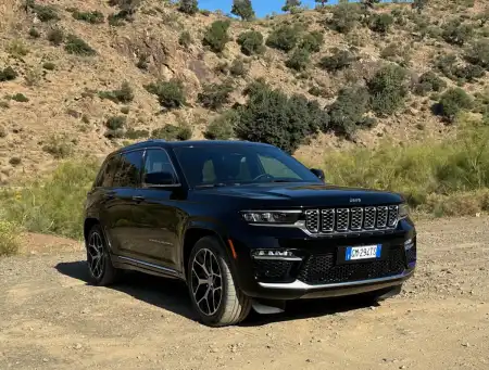 JEEP Grand Cherokee (2022 - )