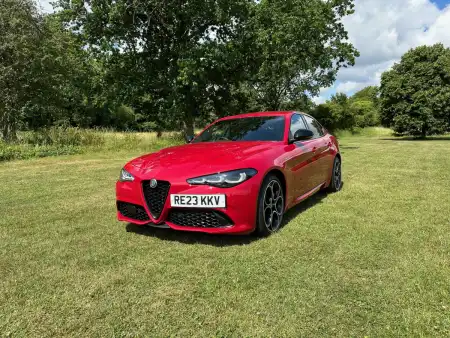 Alfa Romeo Giulia Veloce (2022 - )