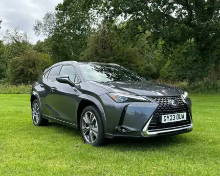 Lexus UX 300e (2020 - )