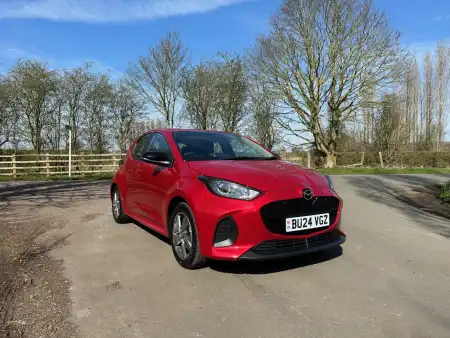 Mazda 2 Hybrid (2024 - )