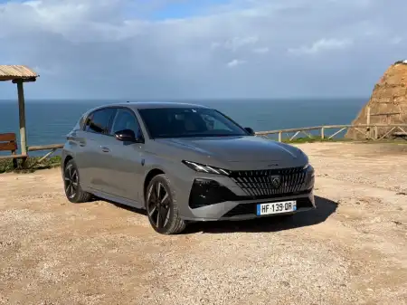 Peugeot E-308 (2023 - )