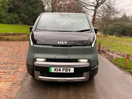 Kia PV5 (2025 - )